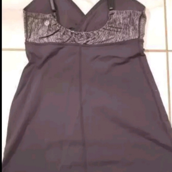 Lululemon exercise top - Picture 3 of 3
